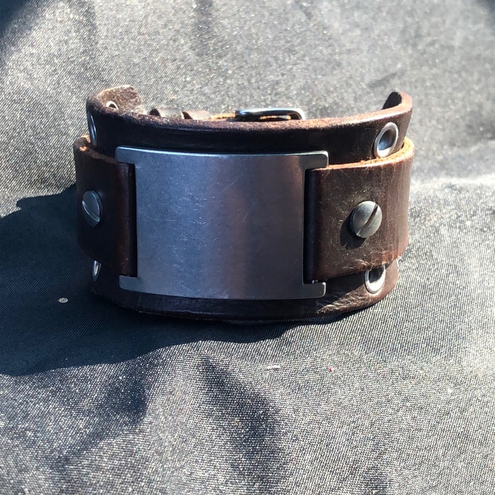 Fossil Distressed Leather Bracelet